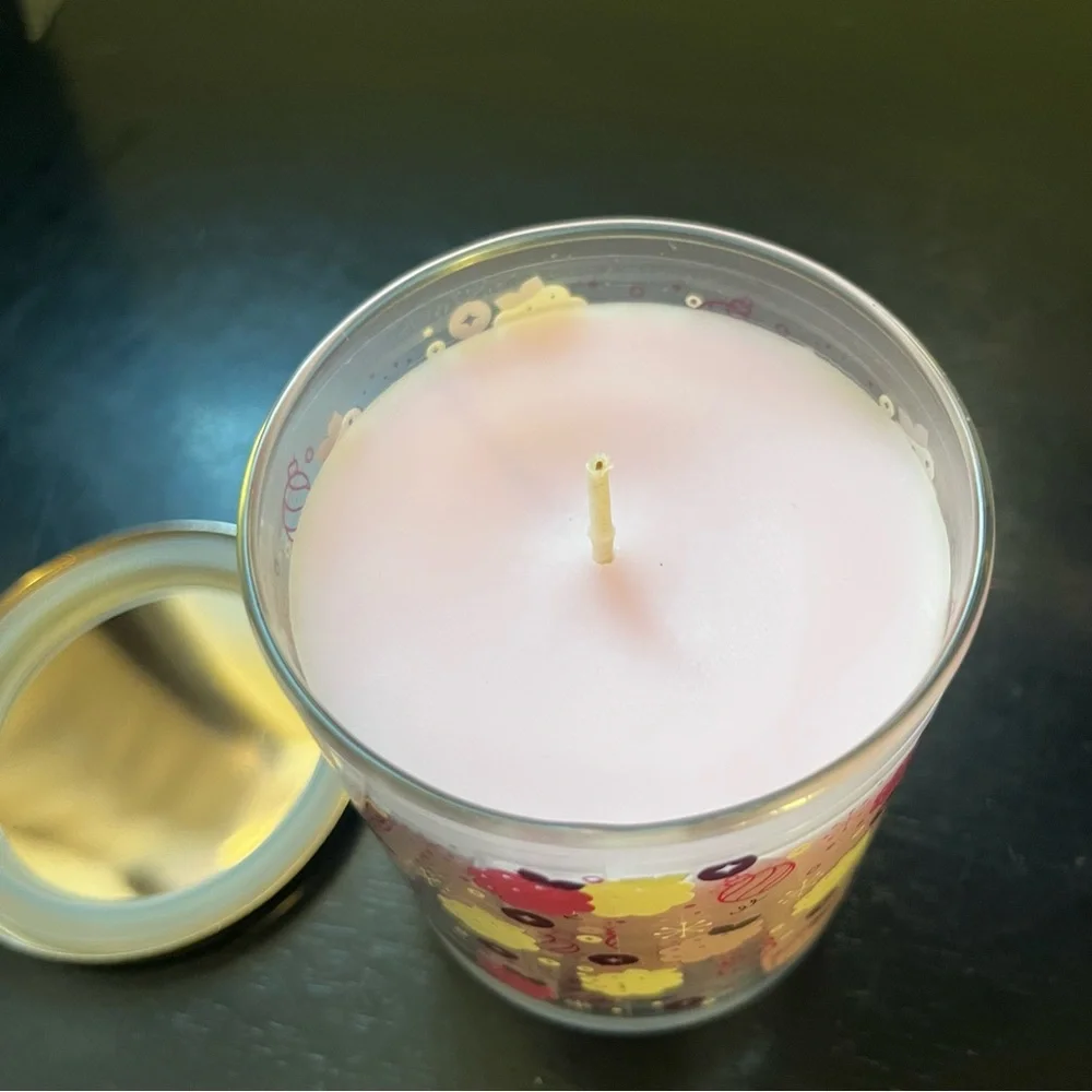Bath & Body Works Raspberry Holiday Pie Bar Single Wick Candle - Picture 3 of 5